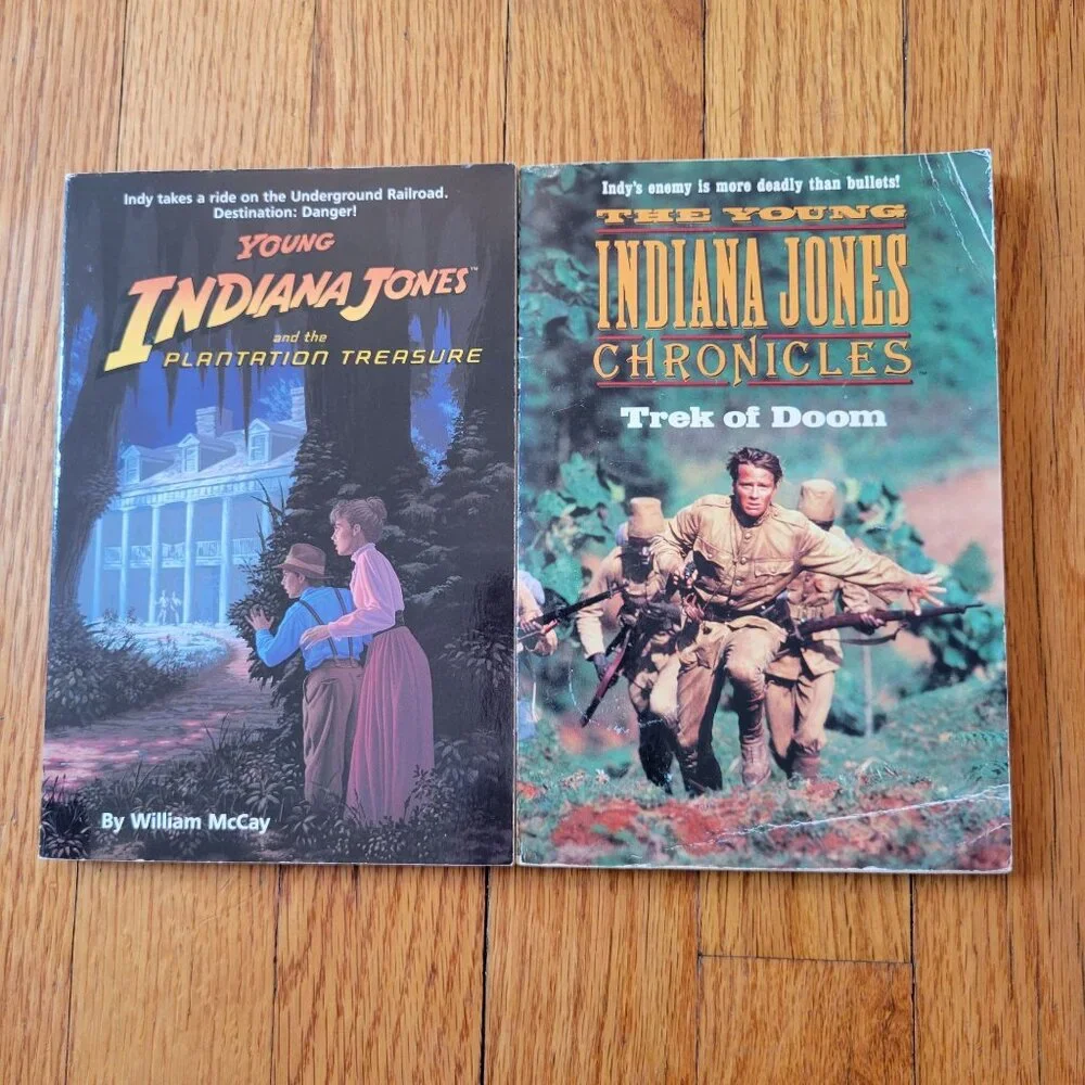 Young Indiana Jones 2 Books Softcover Vintage Plantation‎ Treasure Trek of Doom